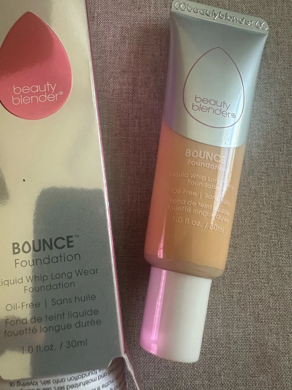 beautyblender Bounce Foundation - Shade 3.60  W Tan Golden